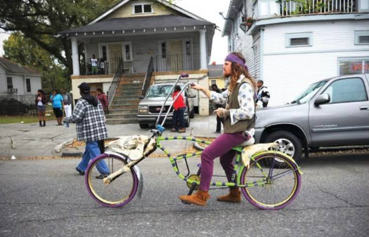 Skull bike on the street